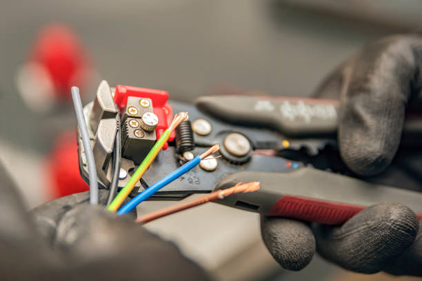 Best Electrical Troubleshooting Services  in Baytown, TX